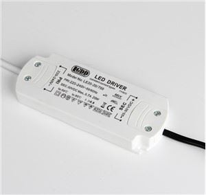 Napětí ovladače LED 24V